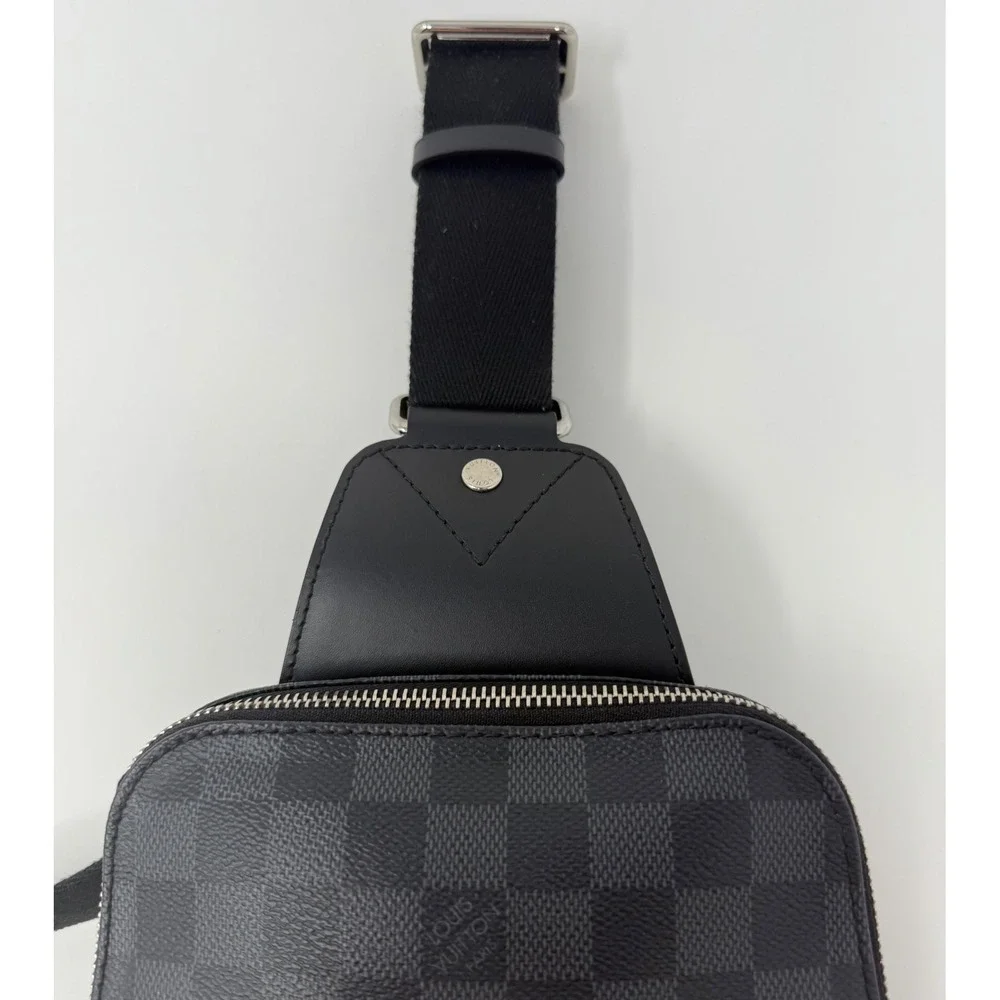 Louis Vuitton Avenue Sling Bag Damier Black Leather